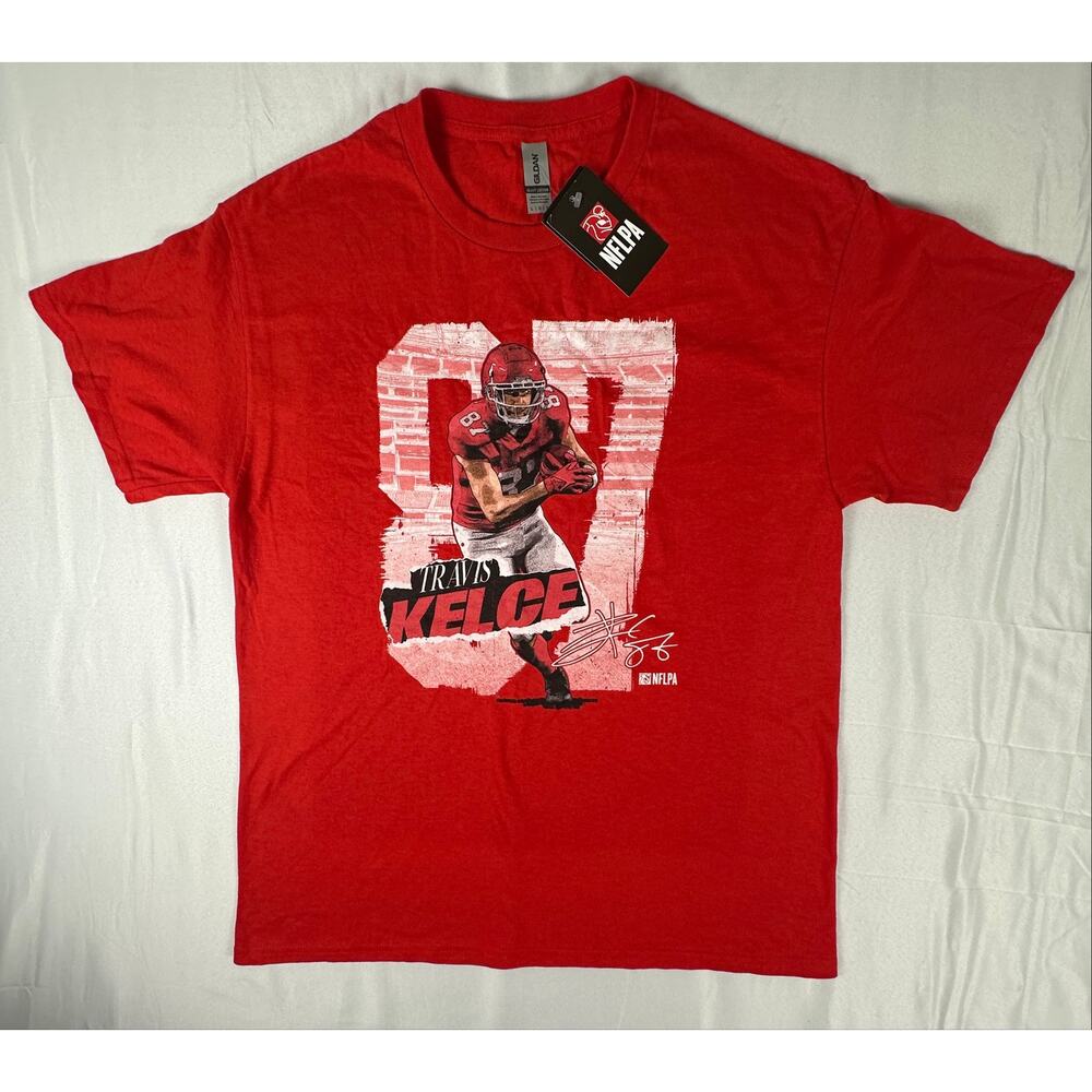 Travis Kelce NFLPA Red Graphic T-Shirt Size L NWT